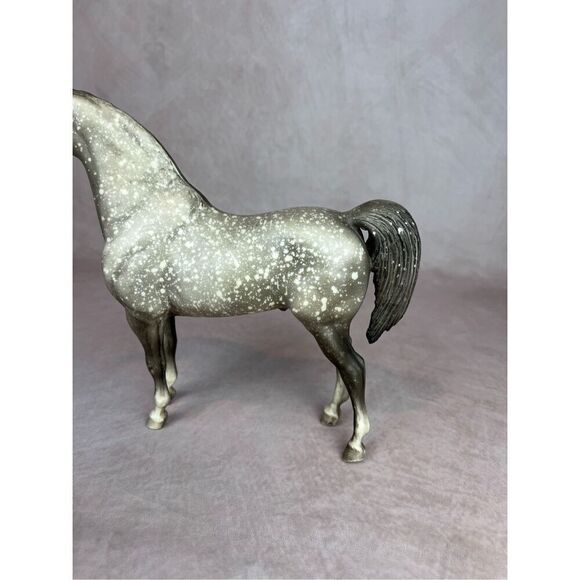Breyer Proud Arabian Stallion Wild Dapple Gray READ - Picture 4 of 15
